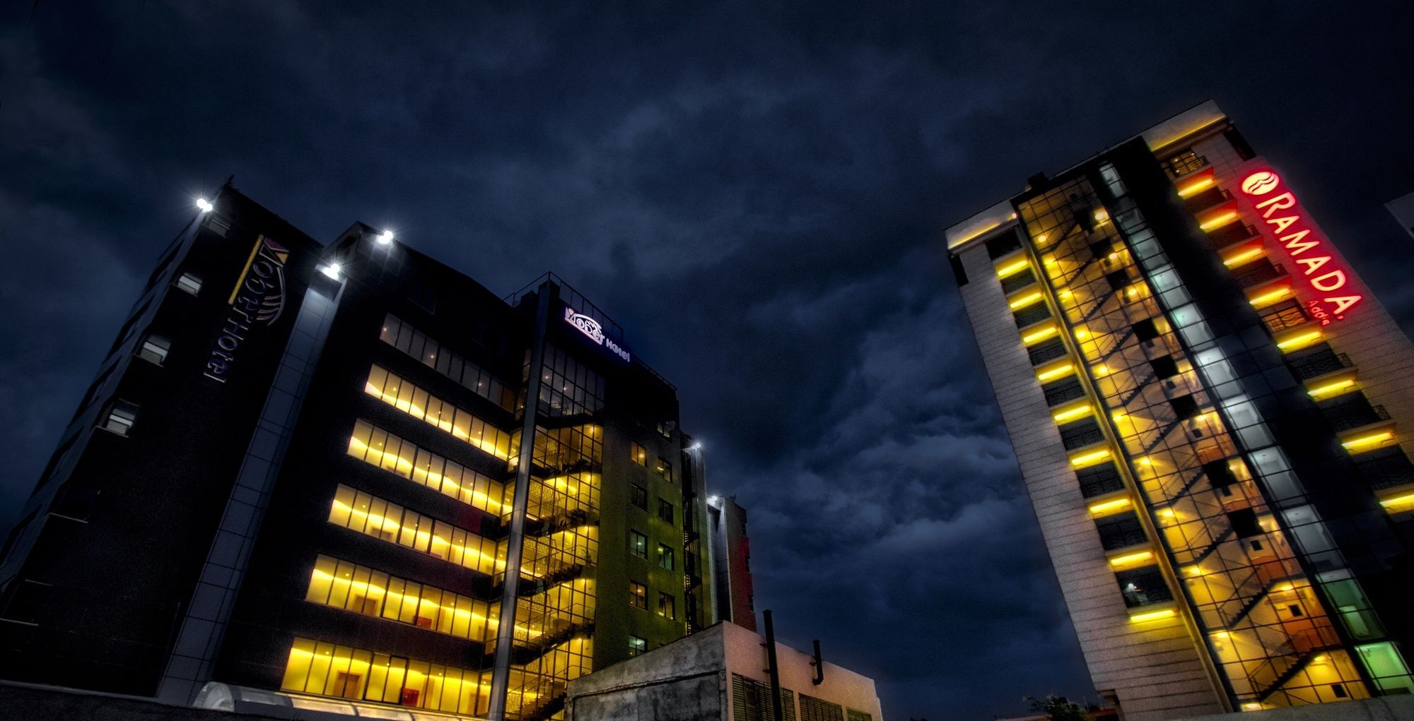 Yober Hotel Addis Ababa Exterior photo